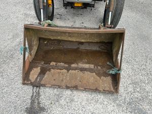 1980 Massey Ferguson 148 with Loader - Image 3