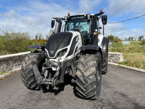 🔥 2022 Valtra T235 Versu – Pristine Condition 🔥 - Image 2