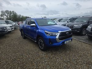 Toyota Hilux 2.4 Invincible - Image 2