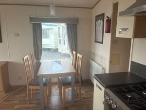 THIS WILLERBY ELAN IS A TOP RUNNER - Image 3