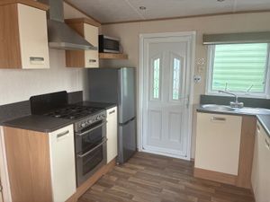 THIS WILLERBY ELAN IS A TOP RUNNER - Image 4