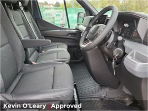 Renault Master FWD MM35 dCi 170 AUTO Camera - Image 4