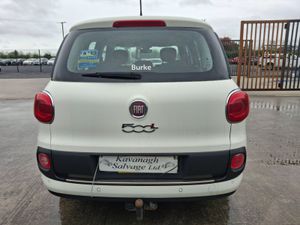 152 Fiat 500 7 seater 1.3 Diesel..Light Damage - Image 4