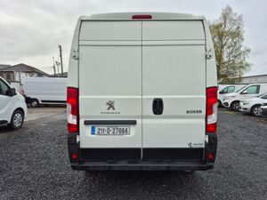 Peugeot Boxer Includes VAT - Image 4