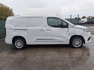 231 Toyota Proace City LWB - Image 4