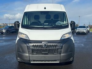 Peugeot Boxer 335 L3 Diesel Asphalt - Image 2