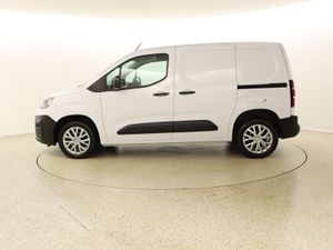2022 Citroen Berlingo 1.5 HDI Enterprise 3 seater - Image 4