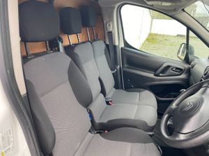 2018 Citroen Berlingo LX BLUEHDI 75 625KG S SWB MY - Image 4