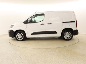 2022 Peugeot Partner 1.5 HDI Professional 3 seater - Image 4