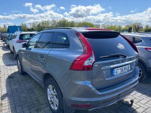 16 XC60 FWD 2.0 Diesel Auto 200km Turbo noisy - Image 4