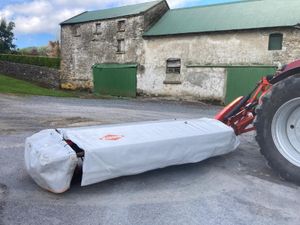 2021 Kuhn GMD 355 Disc Mower (26170) - Image 4