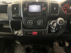 2021 Peugeot Boxer Low Loader Van - Image 4