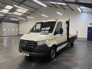 2022 Mercedes-Benz Sprinter Tipper Van - Image 4