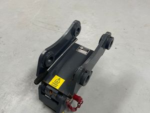 Strickland 4-5t Spring Hitches - Image 3