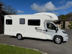 Autotrail Expedition C72 - Image 3