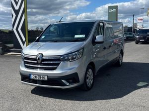 Renault Trafic 150bhp Sport with extras - Image 3