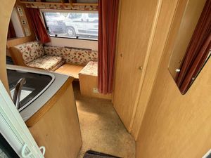 Bailey pageant caravan - Image 3