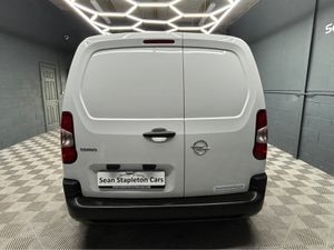 Opel Combo KOMF L1H1-1.5 100PS D 3DR - Image 2