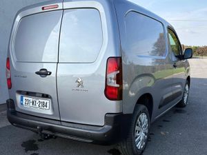 Peugeot Partner Only 40k kms 3 Seater Sliding Door - Image 4
