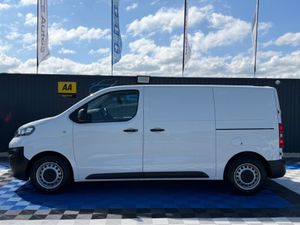 Opel Vivaro 3 SEATER - 1.5 DIESEL - MANUAL - 12M W - Image 4