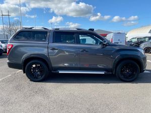 KGM Musso 2.2D Saracen Pickup Double Cab 4dr Diese - Image 4