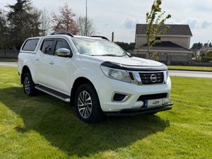 ABSOLUTELY STUNNING 2016 NISSAN NAVARA - Image 2