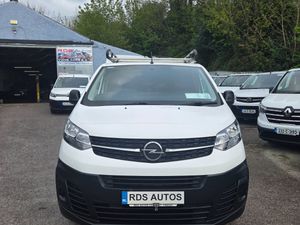 🔥20 OPEL VIVARO LOW KMS🔥 - Image 2
