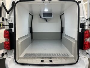 2024 Vauxhall Vivaro Refrigerated Van - Image 2