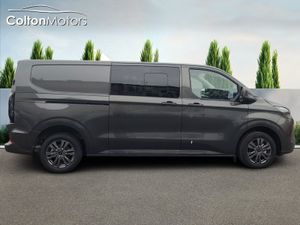 Ford Transit Custom Double Cab LWB Limited - Image 3
