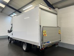 2023 Iveco Daily Luton Box Van - Image 4
