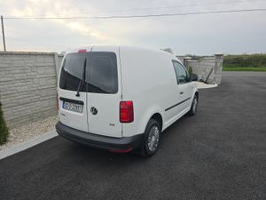 162 Vw Caddy 2.0 Tdi Doe and Tax Low Km - Image 4