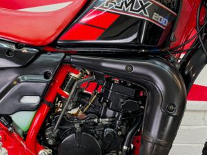 1995 Kawasaki KMX 200 - Image 4