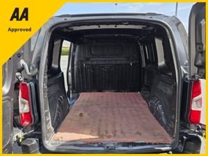 Opel Combo MY21-L1H1-1.5 75PS-DSL-5 75PS-DSL-5SP 5 - Image 4