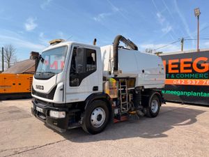2018 IVECO JOHNSTON ROAD SWEEPER 79,000 mile - Image 3