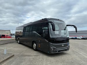 New Higer V12 - Immediate Delivery - Image 4