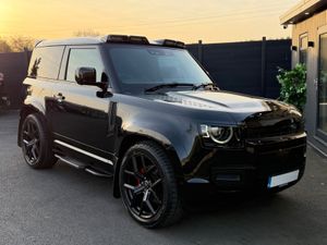 2025/252 LANDROVER DEFENDER 90 HARDTOP XDYNAMIC - Image 3