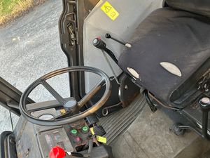 1996 John Deere 3200 2wd - Image 2