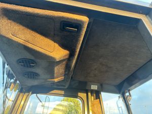 1996 John Deere 3200 2wd - Image 4