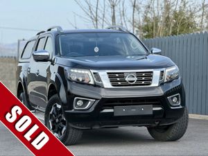 Nissan Navara AUTO - LOW MILES - TEKNA WITH CANOPY - Image 2