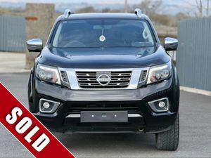 Nissan Navara AUTO - LOW MILES - TEKNA WITH CANOPY - Image 3