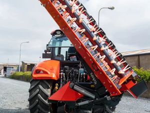 0% Finance New Kubota DMC6028 Conditioner mower - Image 4