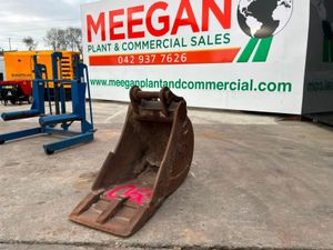 24" STRICKLAND BUCKET.......65mm PINS........065. - Image 2