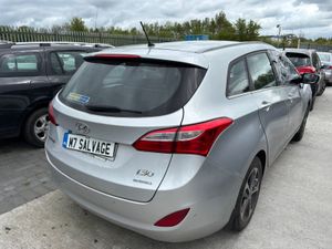 16 i30 Diesel 1.6 Drives 320km - Image 3