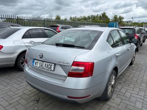 18 Octavia 1.6 TDi Starting 280km - Image 3