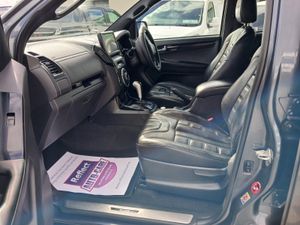 192 ISUZU DMAX BLADE TOP SPEC - Image 3