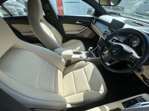 152 Mercedes CLA 200 2.1  no damage - Image 4