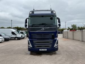 2022 Volvo FH540 6x2 Midlift - Image 2