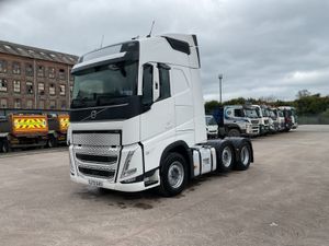 2022 Volvo FH500 6x2 - Image 3