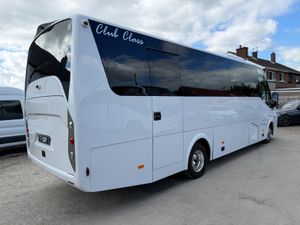 2016 MERCEDES BENZ TURAS 900 33 SEATER AUTO - Image 3