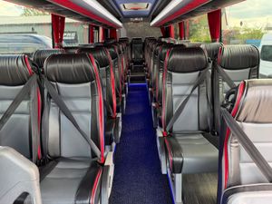 2016 MERCEDES BENZ TURAS 900 33 SEATER AUTO - Image 2